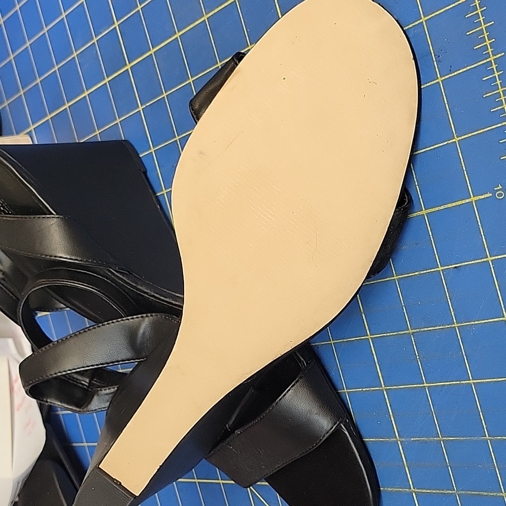 Norstrom Rack Carrie Wedge Black Sandal Sz 13M New - Picture 6 of 7
